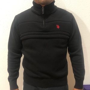 I.S. Polo Assn. Men’s Long-Sleeve V-Neck Sweater